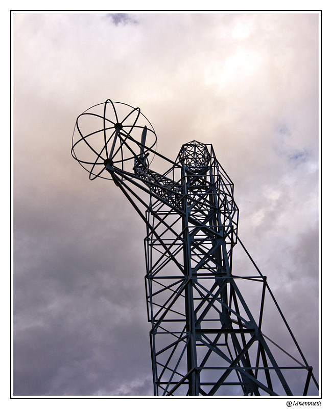statue03-border800