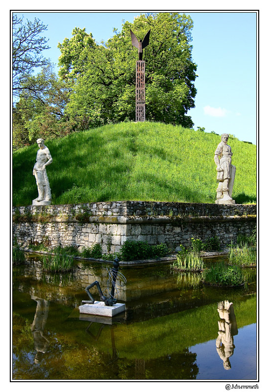 statue06