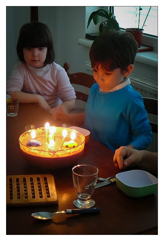 http://fredetsev.eu/imagespourblog/anniv_arthur_2013/arthur_anniv_2013_part2_03.jpg