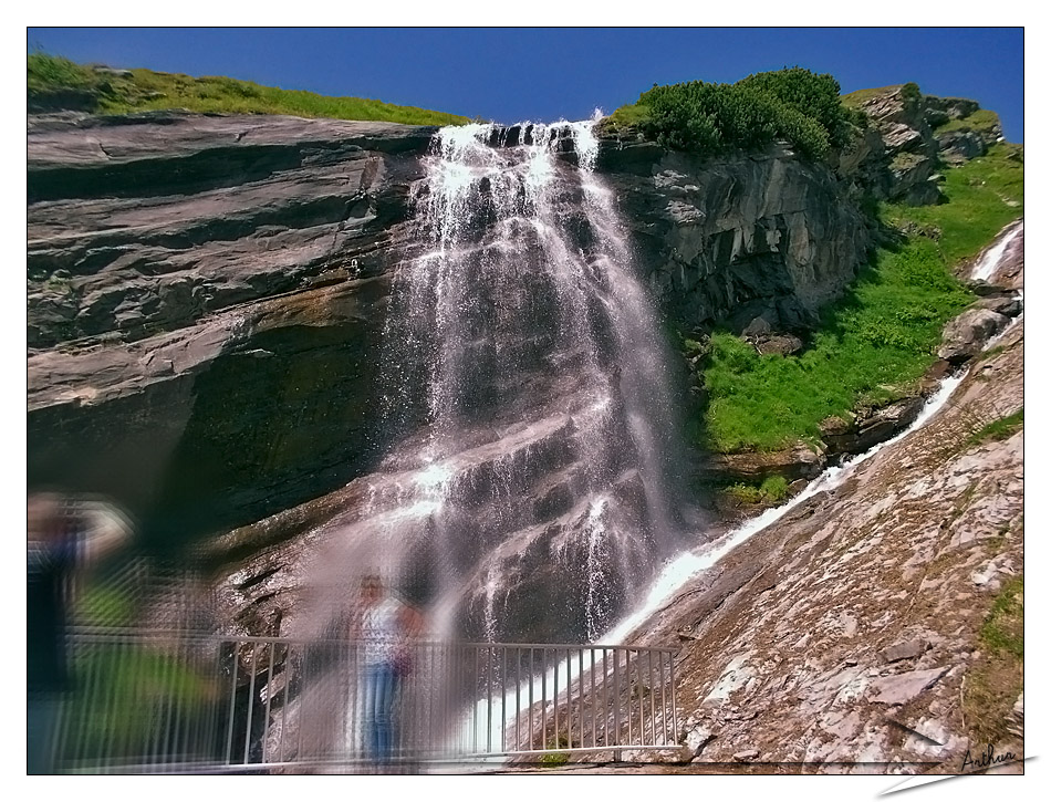 http://fredetsev.eu/imagespourblog/byarthur/grossglockener_cascade_01.jpg