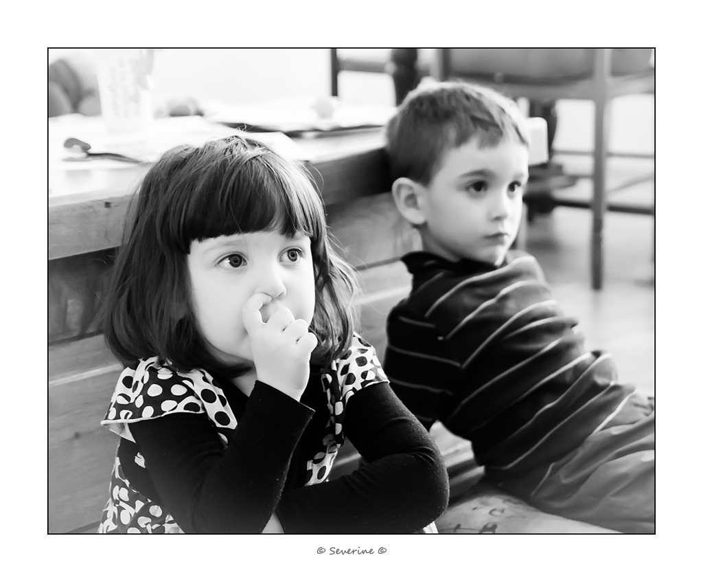 http://fredetsev.eu/imagespourblog/enfants_devant_tv_02.jpg