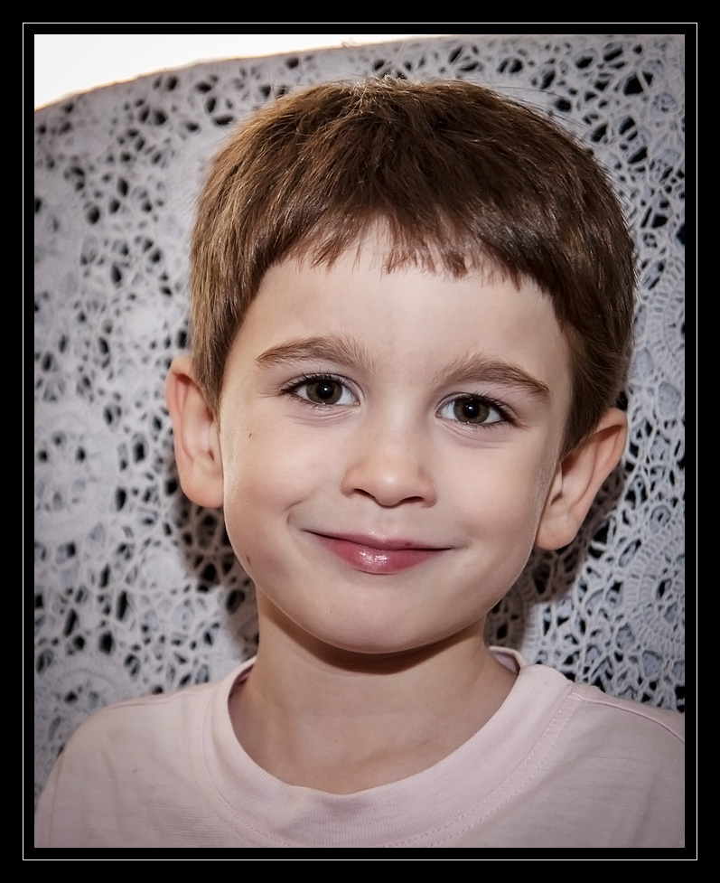 http://fredetsev.eu/imagespourblog/newcoupe_arthur_01.jpg