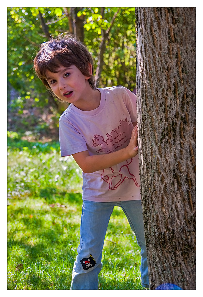 http://fredetsev.eu/imagespourblog/portrait_arbre_arthur_01.jpg