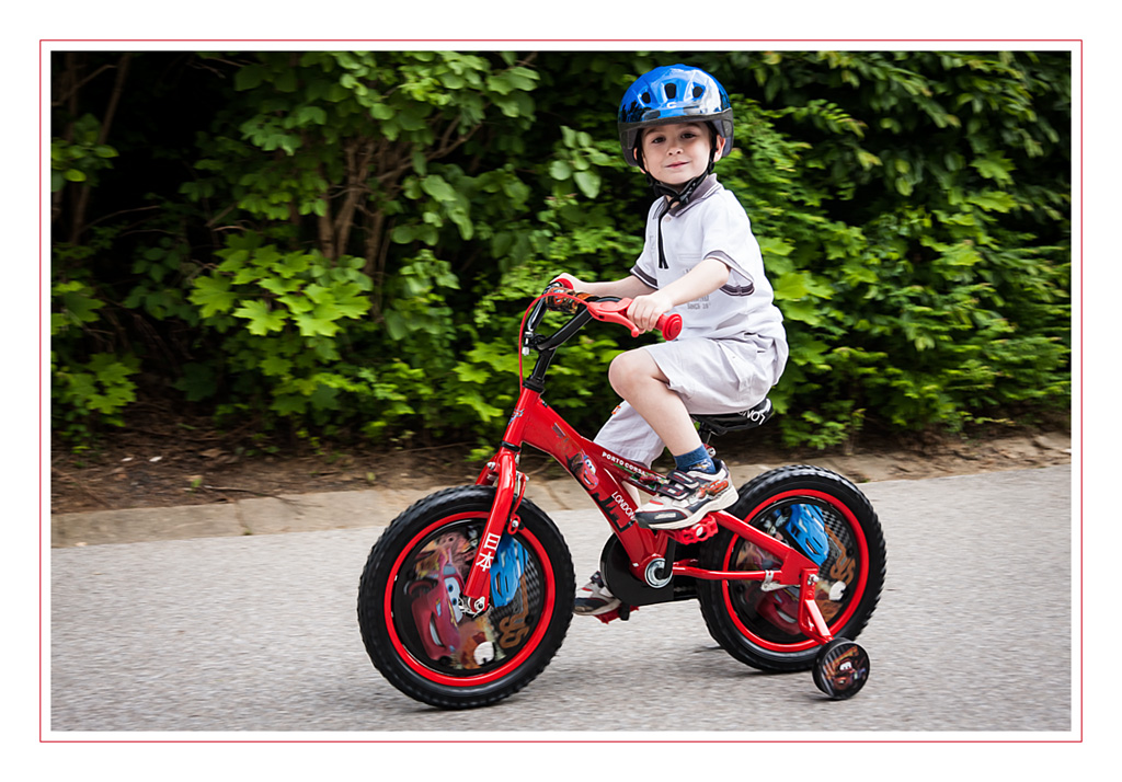 http://fredetsev.eu/imagespourblog/velo_arthur_01.jpg