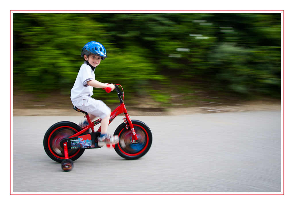 http://fredetsev.eu/imagespourblog/velo_arthur_02.jpg